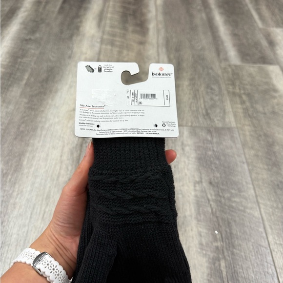 Isotoner Black Knit‎ Gloves - Picture 5 of 7